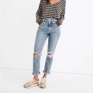 The Girljean in Cadell Wash: Ripped Edition
